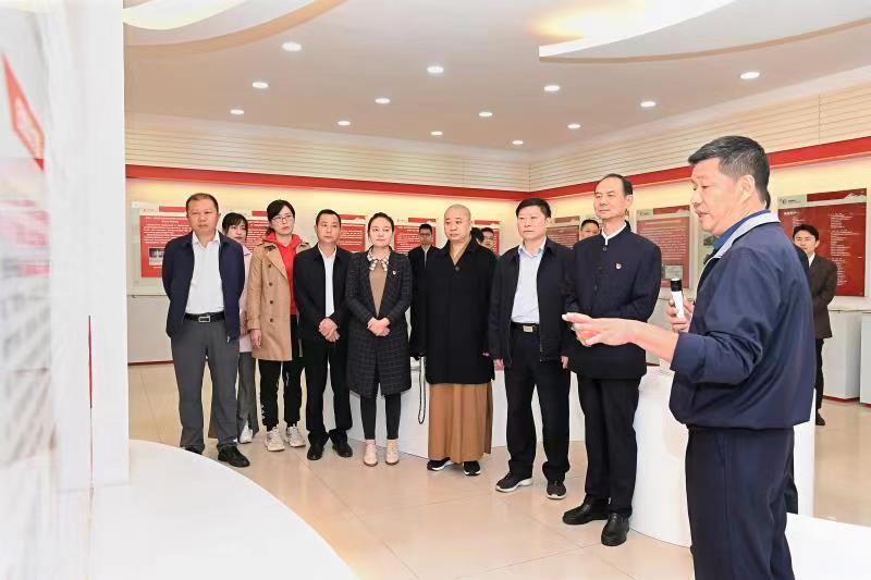 福建省人大常委會黨組書記、副主任雷春美和全國人大代表到順昌虹潤等地調研