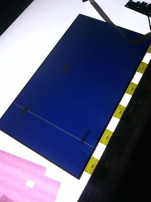 液晶LED電視面板修復(fù)技術(shù) 玻璃彩色線修復(fù)機(jī)與ACF粘合機(jī)的應(yīng)用